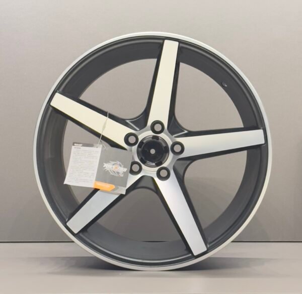 17" PCD-100 5 Nut