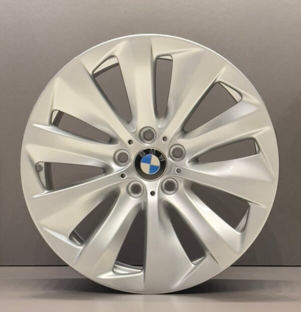 19_ PCD-120 BMW